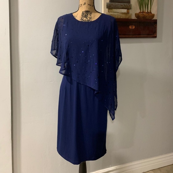 Dresses & Skirts - beautiful dress🦋
